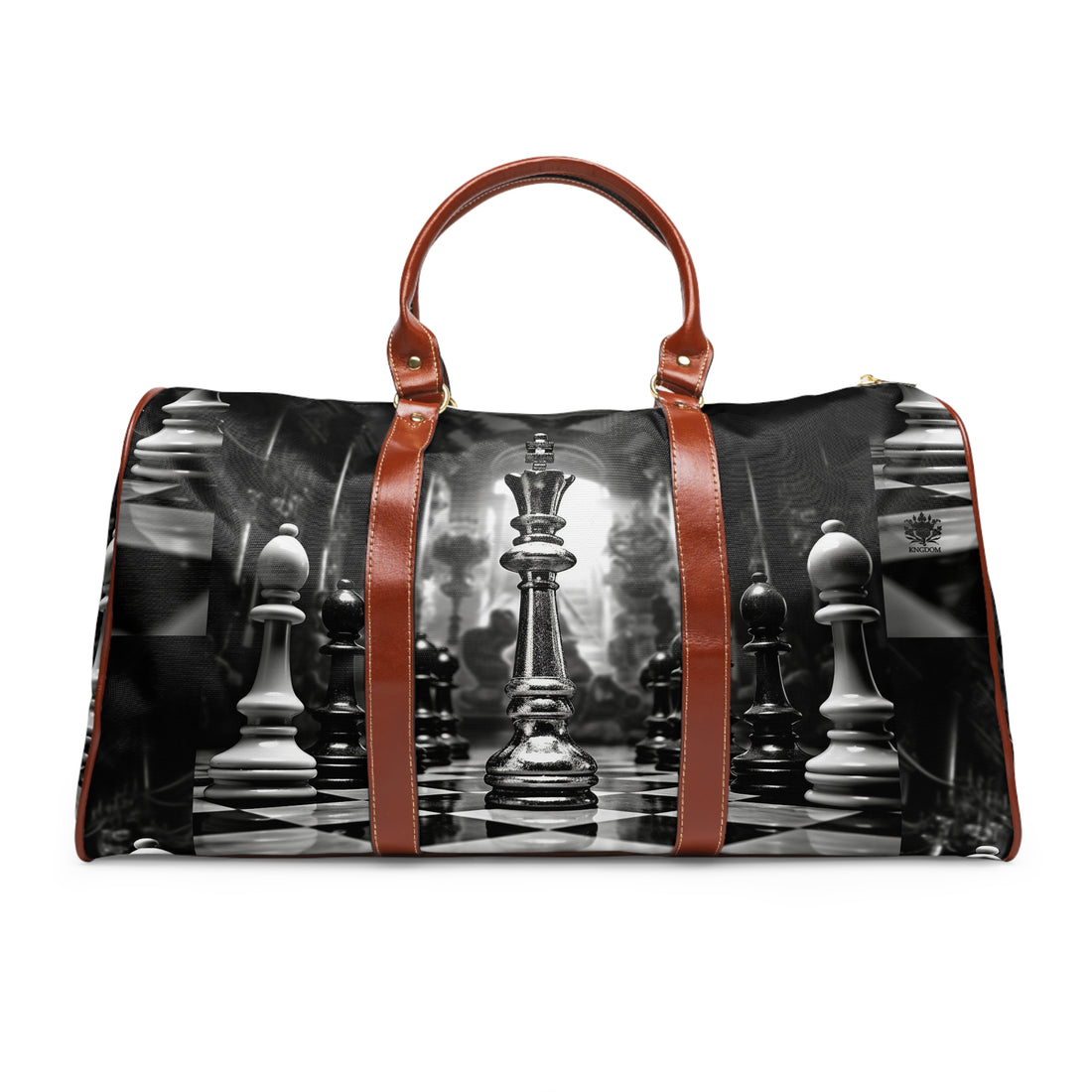 &quot;CHECKMATE&quot;: bolso de viaje impermeable de piel vegana con logotipo de Kingdom en negro 